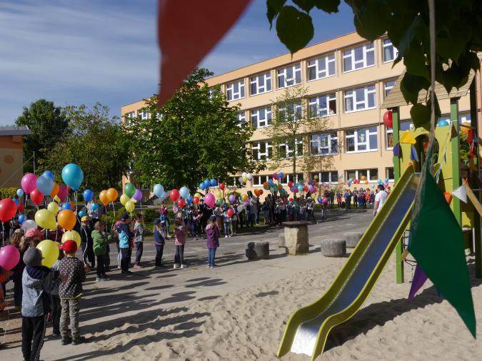 Einweihung neues Spielgerät