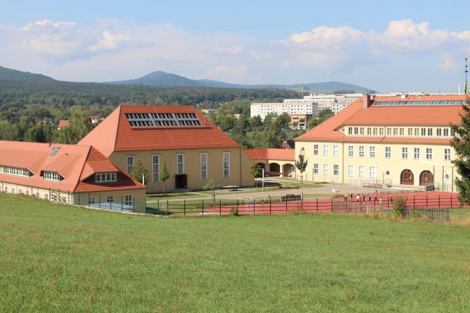 Unser Schulgelände.
