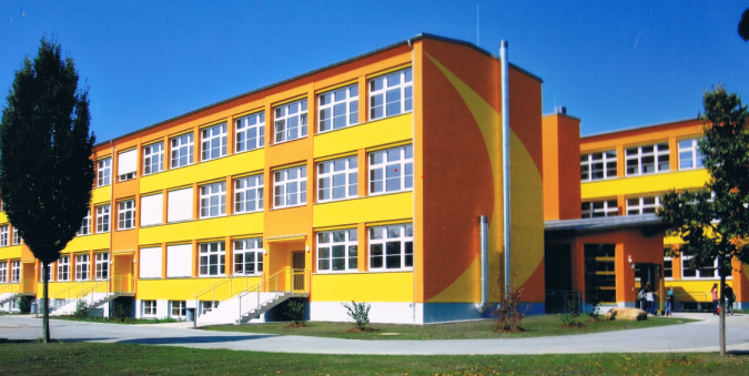Das Gebäude der Wilhelm-von-Polenz-Oberschule Cunewalde