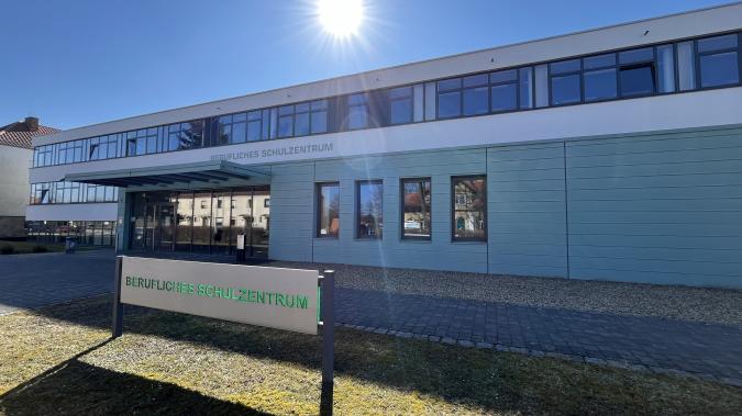 Eingang Berufliches Schulzentrum Weißwasser