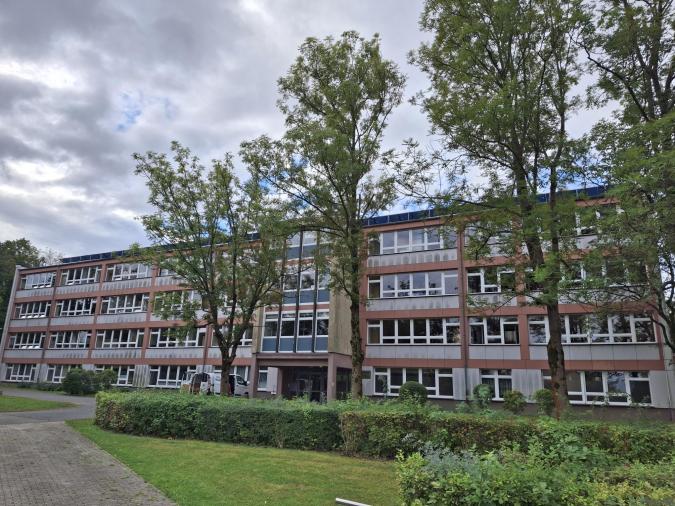 OS "Clemens Winkler" Freiberg, Gebäude