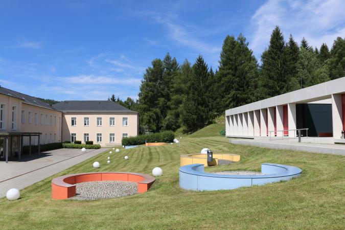 Das Erzgebirgskolleg Breitenbrunn auf dem Campus der Dualen Hochschule Breitenbrunn