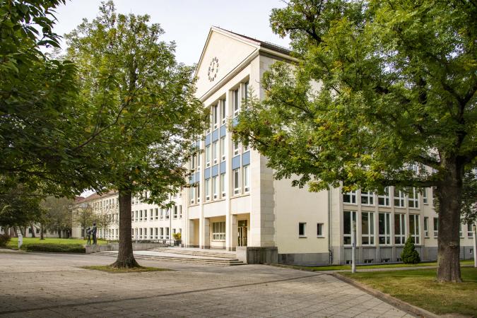 Berufliches Schulzentrum für Wirtschaft 1