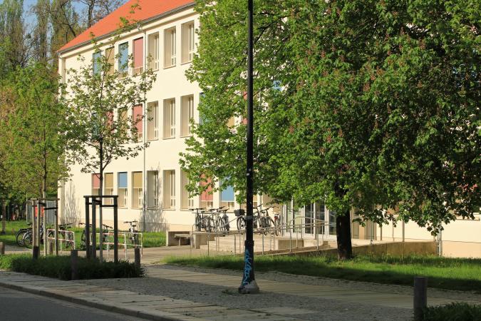 Schulgebäude (Hechtstraße)