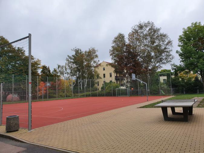 Sportplatz für die bewegte Pause