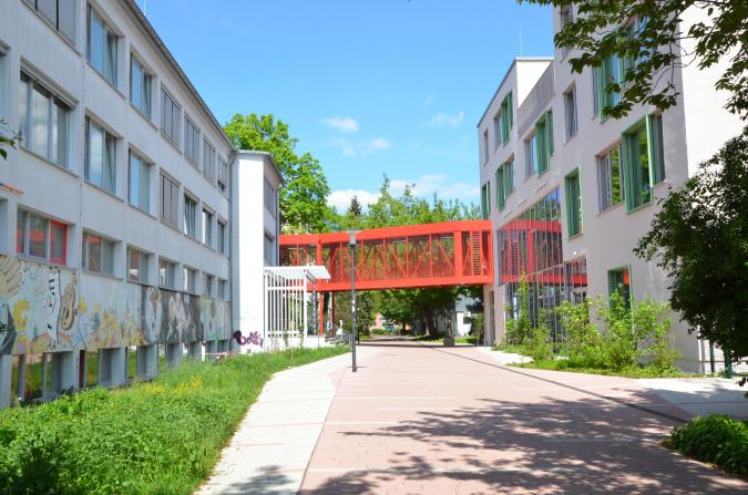 Freie Montessorischule Huckepack - Alt- und Neubau