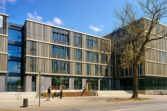 Berufliches Schulzentrum für Wirtschaft "F. L. Gehe" - Standort Freiberger Straße 30, 01159 Dresden