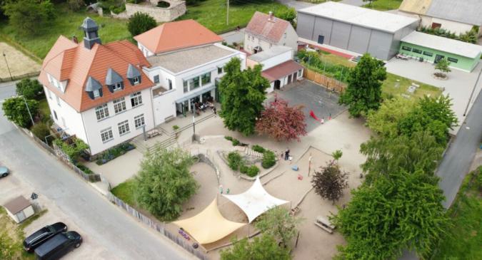 Evangelische Grundschule "Apfelbaum" Schweta