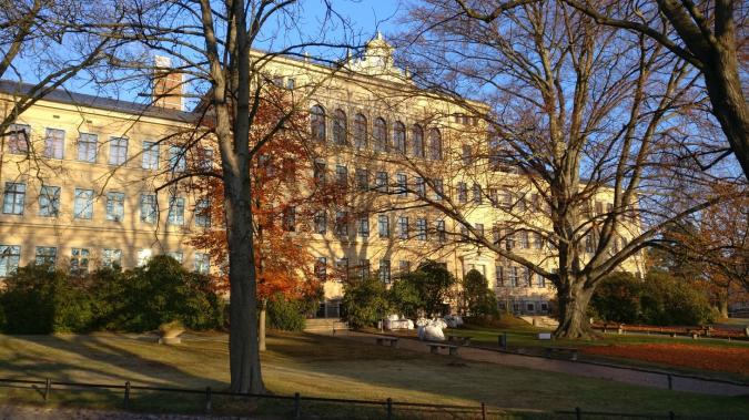 Vorderansicht der Robert-Härtwig-Schule