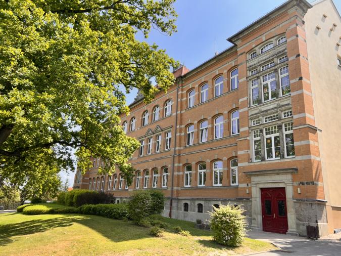 Ansicht Gert-Fröbe-Schule