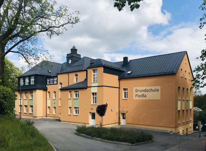 Nord-West-Seite Schulgebäude